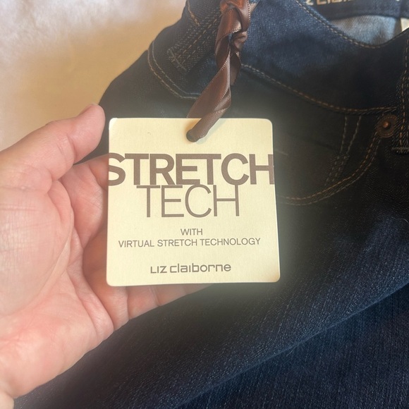 Liz Claiborne NWT denim bootcut jeans size 8 - Picture 5 of 8